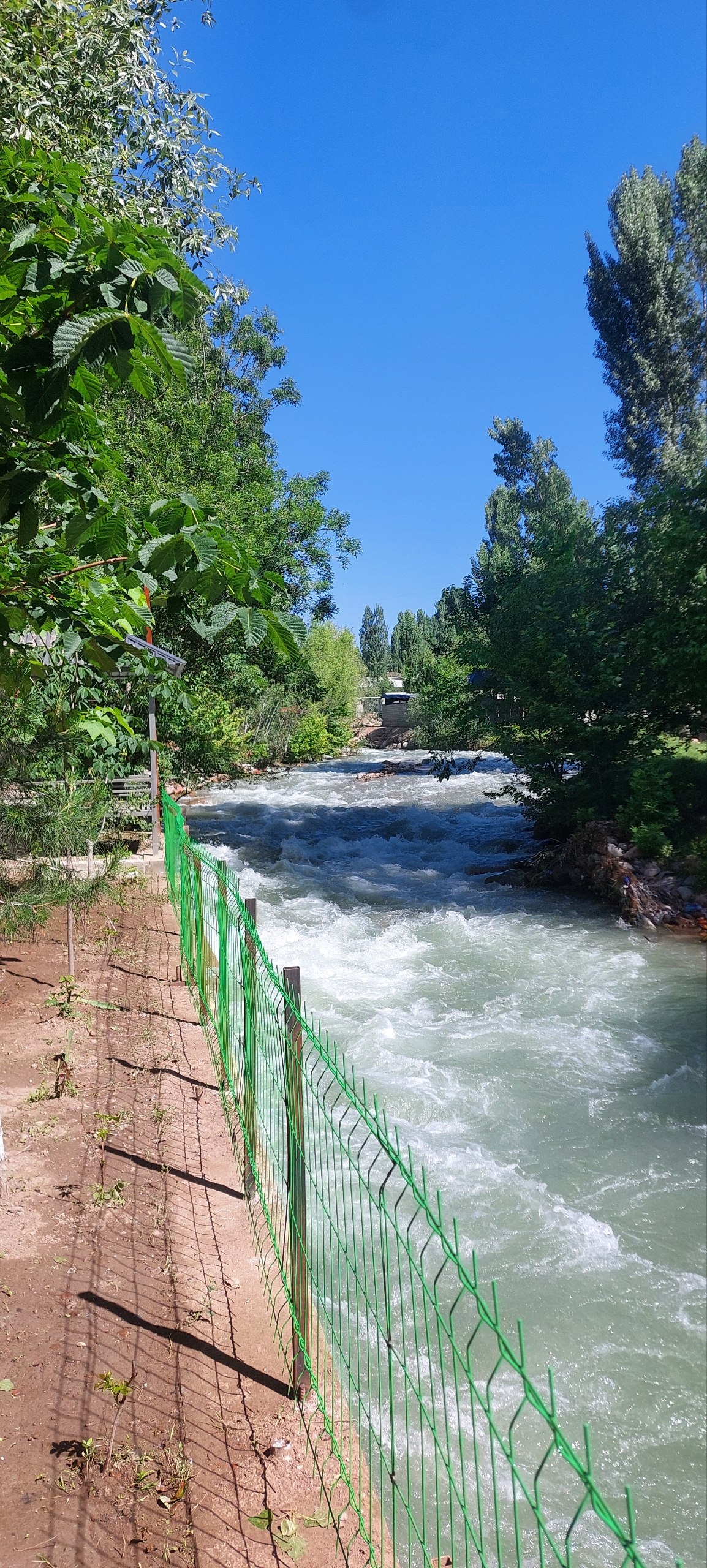 Chodakdacha dacha — Chodak Pop tumani — galereya rasm 7/8 | Dachala.uz