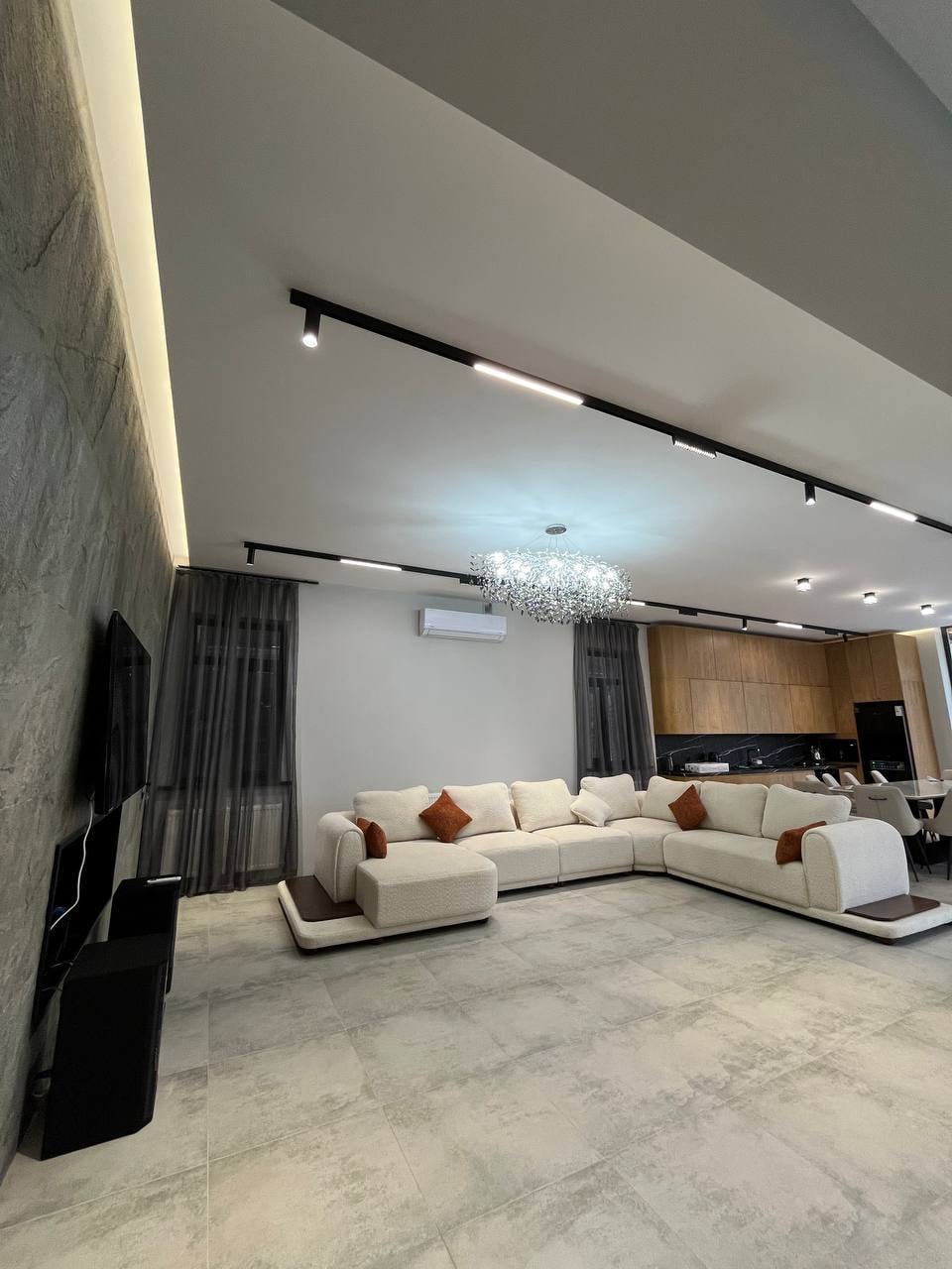 Azure Villa dacha — Chorvoq Bo'stonliq tumani — galereya rasm 13/26 | Dachala.uz