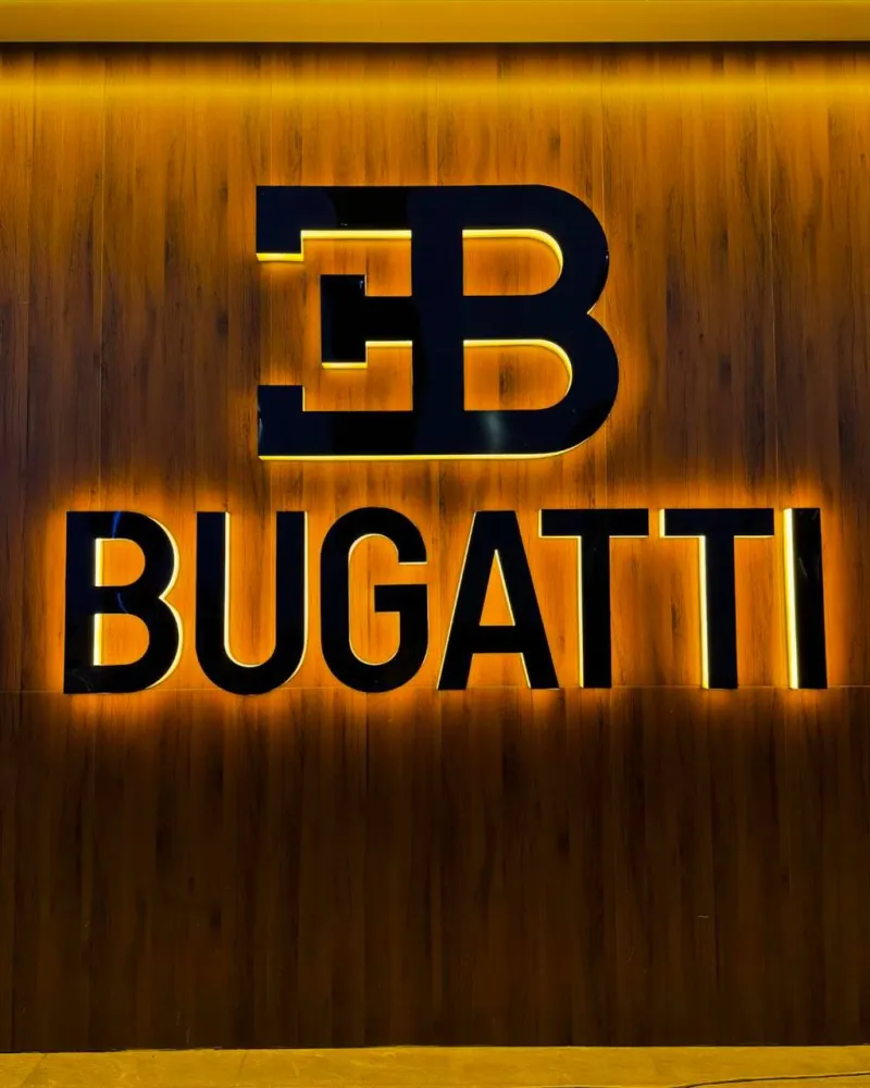 Dacha bugatti
