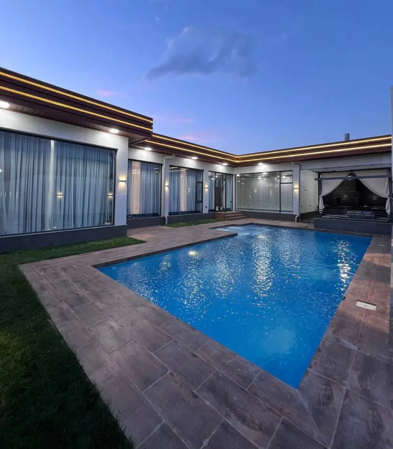Miki house