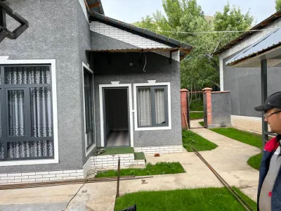 Dacha 147 Pereval — Chodak