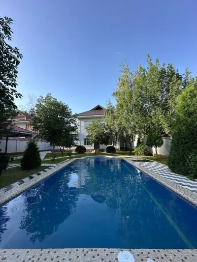 Ihlos villa bush 200$ ish kunlari sharoit hammasi bor — Xumson