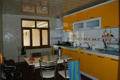 ID 010 Dacha Xumsan (Sanjar)