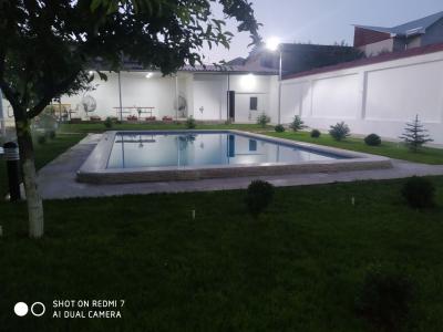 ID 215. Комилжон - чорвокдаги дача