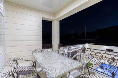 Оилавий дача Хумсан