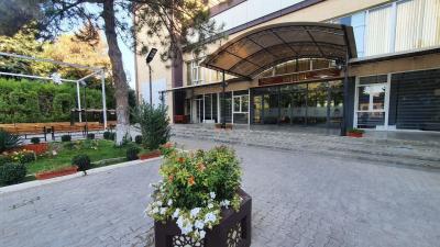 Chotqol sanatoriyasi.