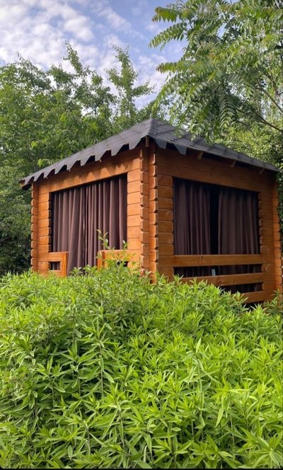 Woodhouse Beach Charvak | Домики на берегу Чарвака