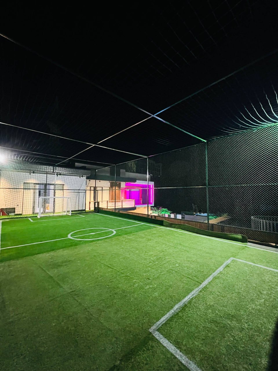 274 New Anvar HI TECH dacha in Charvak — Swimming pool, Sauna (photo 11)